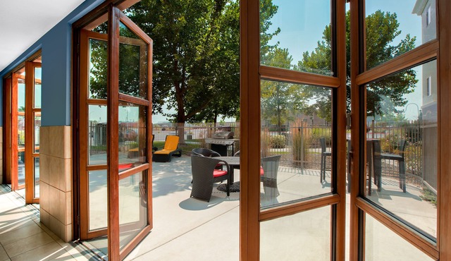 Holiday Inn Express & Suites Ontario by IHG