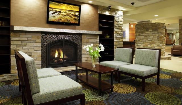 Holiday Inn Express & Suites Pittsburgh West - Greentree by IHG