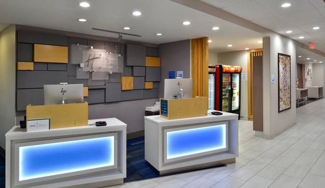 Holiday Inn Express & Suites Wylie West by IHG