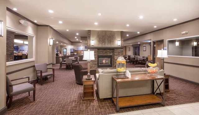 Holiday Inn Express & Suites Yankton by IHG