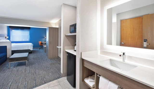 Holiday Inn Express Tuscola by IHG