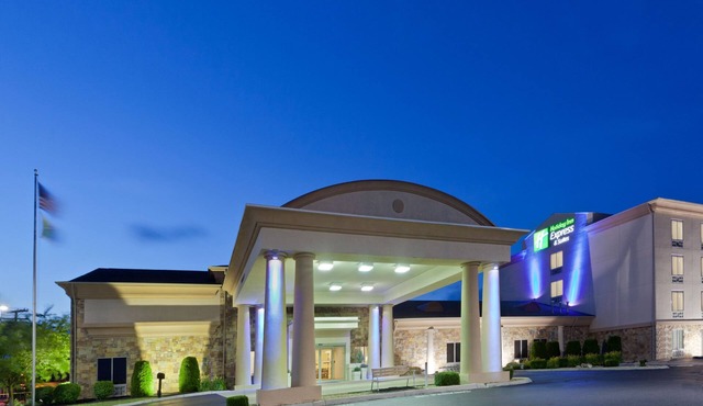Holiday Inn Express Hotel & Suites Christiansburg by IHG
