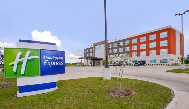 Holiday Inn Express Donaldsonville by IHG