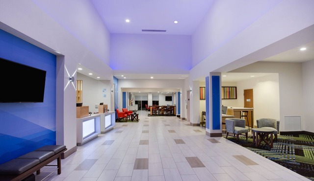 Holiday Inn Express & Suites Fleming Island by IHG