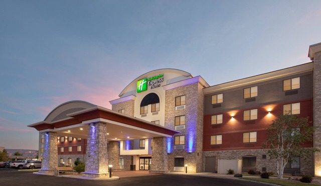 Holiday Inn Express & Suites Grand Junction by IHG