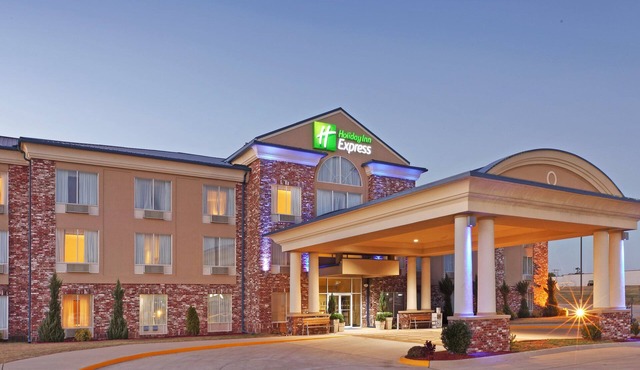 Holiday Inn Express Hotel & Suites Mountain Home by IHG