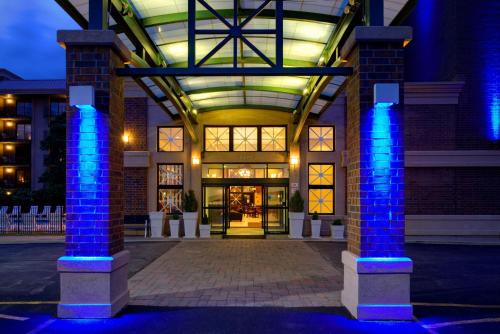 Holiday Inn Express Schaumburg-Rolling Meadows by IHG