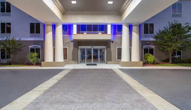 Holiday Inn Express Hotel & Suites Silver Springs - Ocala by IHG