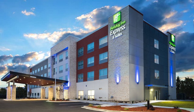 Holiday Inn Express & Suites Greenville SE - Simpsonville by IHG