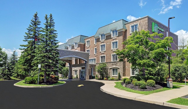 Holiday Inn Express Whitby by IHG