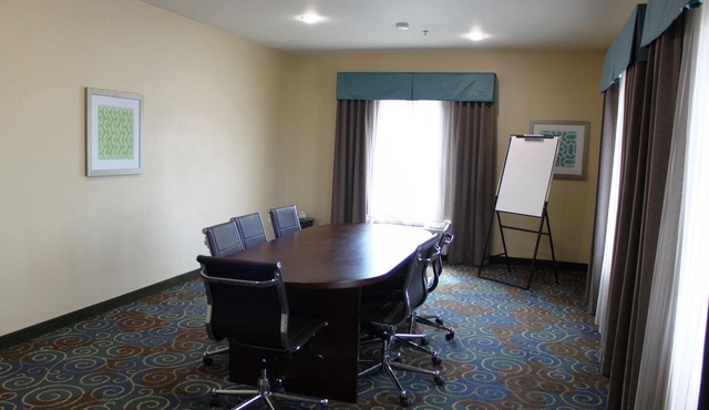 Holiday Inn Express Yorkton East by IHG