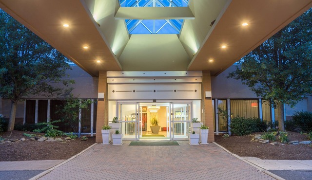 Holiday Inn Harrisburg - Hershey Area, I-81 by IHG