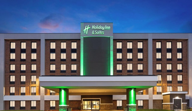 Holiday Inn Hotel and Suites Richmond West End by IHG