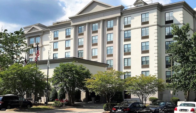 Holiday Inn Hotel & Suites Raleigh/Cary by IHG
