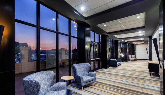 Holiday Inn Hotel & Suites Tulsa South by IHG