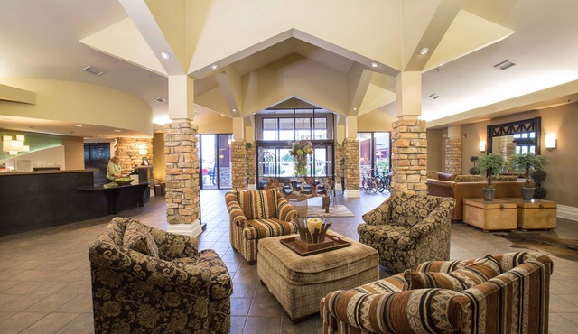 Holiday Inn Hotel & Suites St. Paul NE - Lake Elmo by IHG