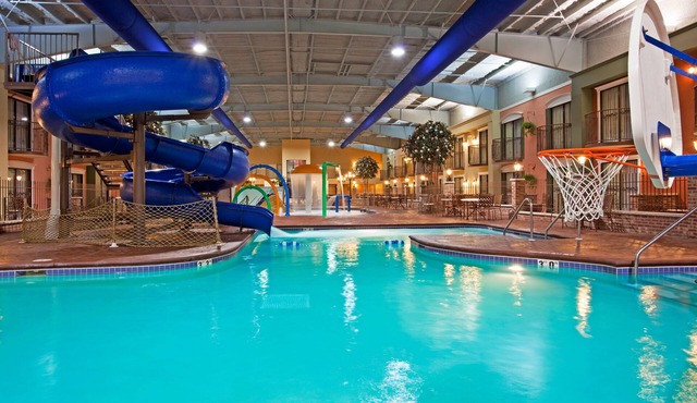 Holiday Inn Hotel & Suites Minneapolis - Lakeville by IHG