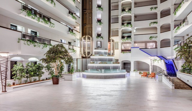 Holiday Inn Hotel & Suites Springfield - I-44 by IHG