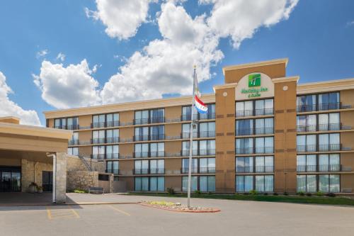 Holiday Inn Hotel & Suites Des Moines-Northwest by IHG