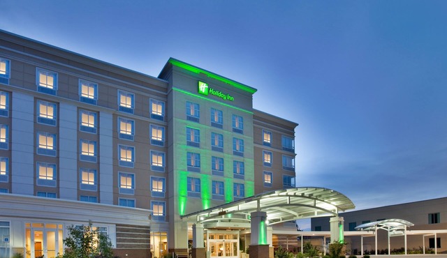 Holiday Inn Kansas City Airport by IHG