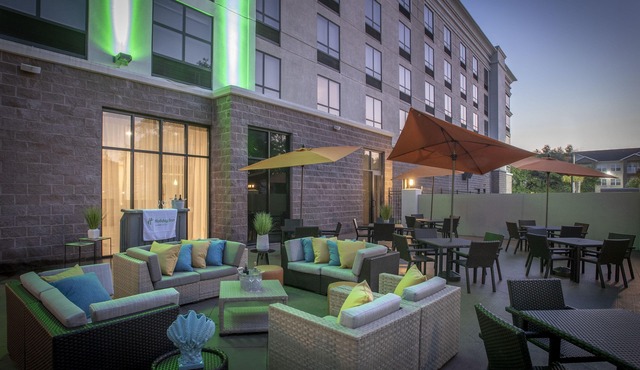 Holiday Inn Pensacola - University Area by IHG