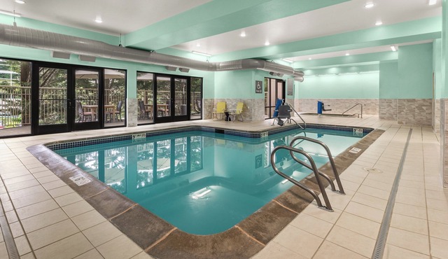 Holiday Inn & Suites Bothell by IHG