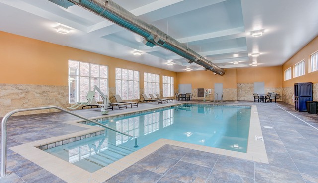 Holiday Inn & Suites Lafayette North by IHG