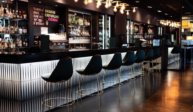 Holiday Inn Zurich - Messe by IHG