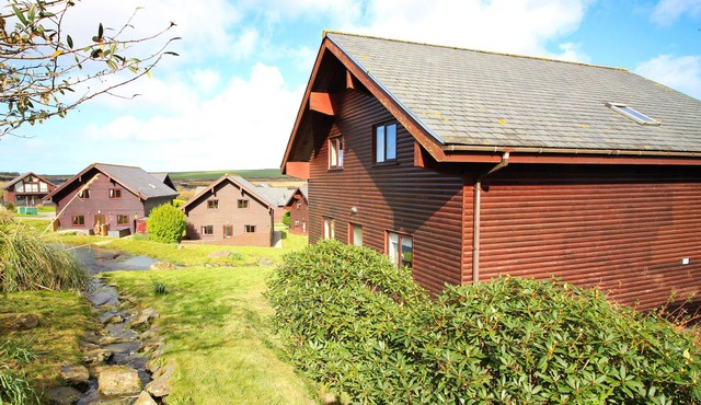 Holiday lodge, Retallack Resort plus watersports