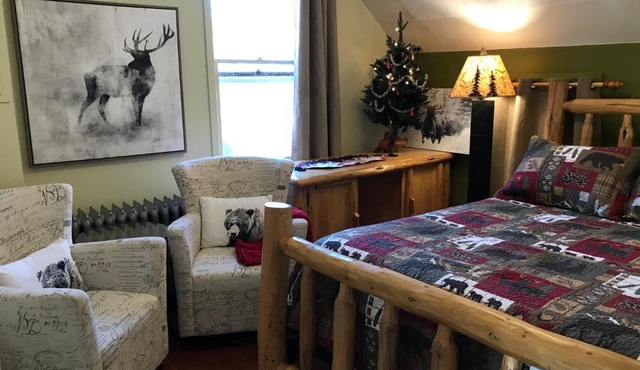 Holiday Lodge Bed and Breakfast