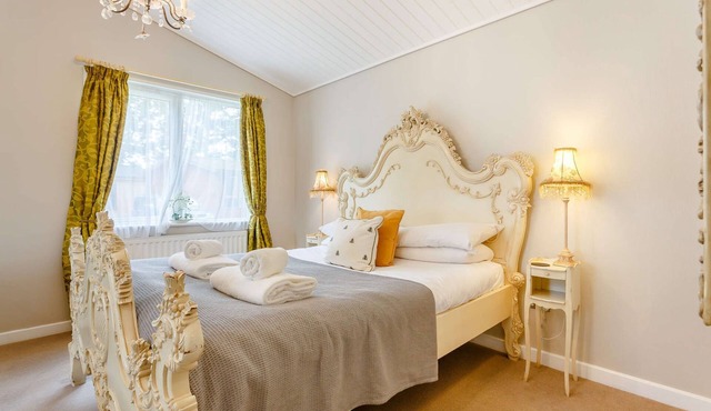 Holiday Lodge in The Cotswolds