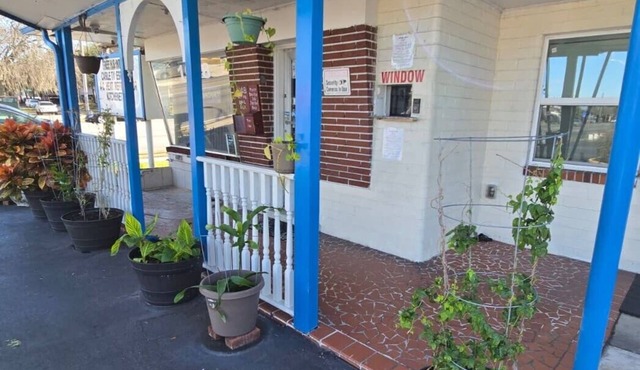 Holiday Motel Ocala Downtown I-75