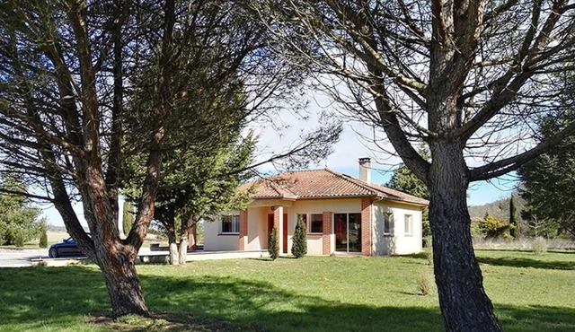 Holiday Rental Château-Mevius Hachan