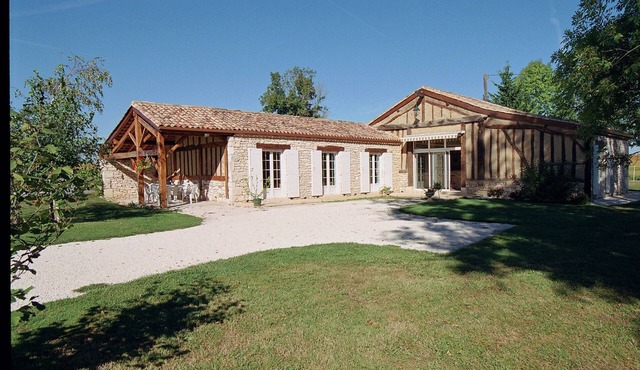 Holiday rental house, swimming pool, cottage lamoutole, Villereal