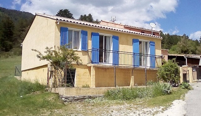 Holiday rental terrace near the lake with all comfort
