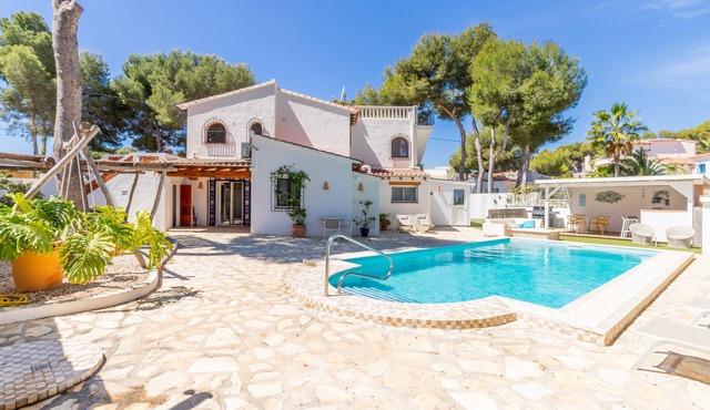 Holiday 'Villa Casa Verano Eterno' with Pool, Garden & Mountain View