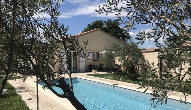Holiday villa with pool in Vallon Pont d'Arc, near the Ardèche river