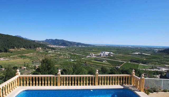 Holiday Villa with breathtaking sea- and panoramic views and private pool