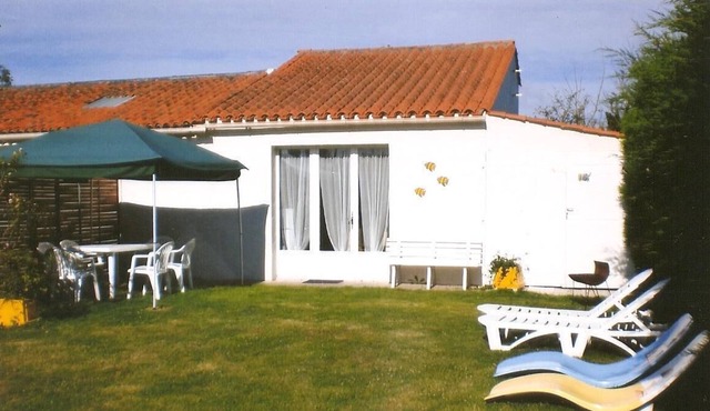 Holiday YOUR HOUSE BETWEEN ST GILLES CROSS OF LIFE AND ST JEAN DE MONTS