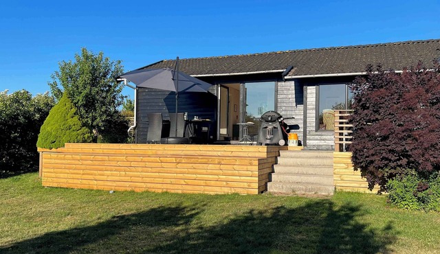 Holidayhome near the water