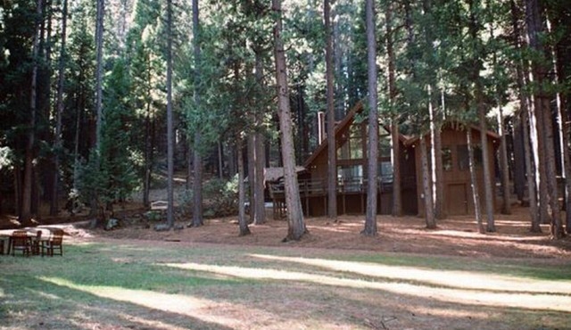 Holidays 6 Miles to Yosemite Entrance 14 Acre Private Retreat Wildlife Sanctuary