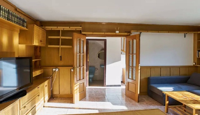 HOLIDAYS DOMUS IANO, for short, medium and long stay. (min 2 nights)