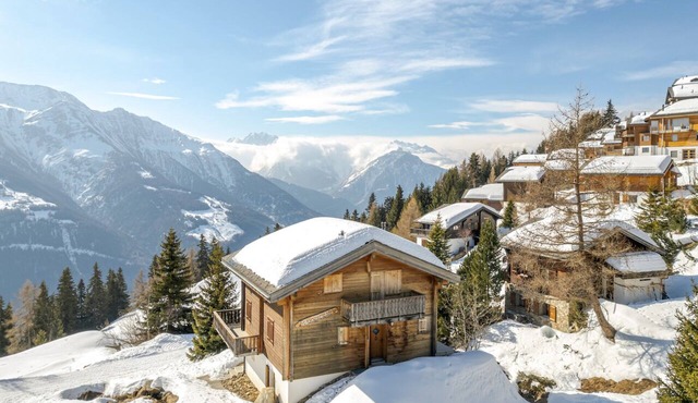 Holidays in the Aletsch Arena at the Aletsch Glacier in the Unesco World Natural
