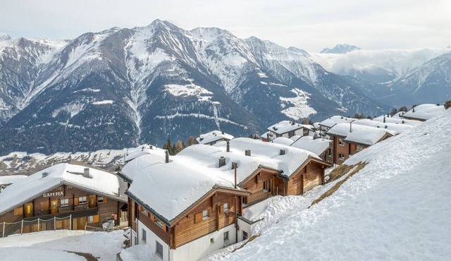 Holidays in the Aletsch Arena at the Aletsch Glacier in the Unesco World Natural
