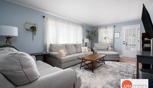 Holland Hideaway Summ