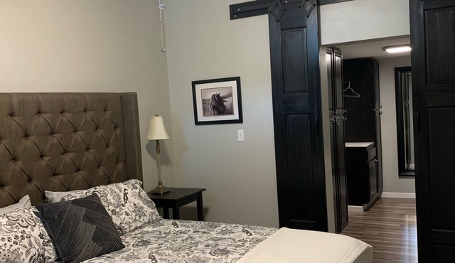 Holley Rentals 1 bedroom sleeps 4