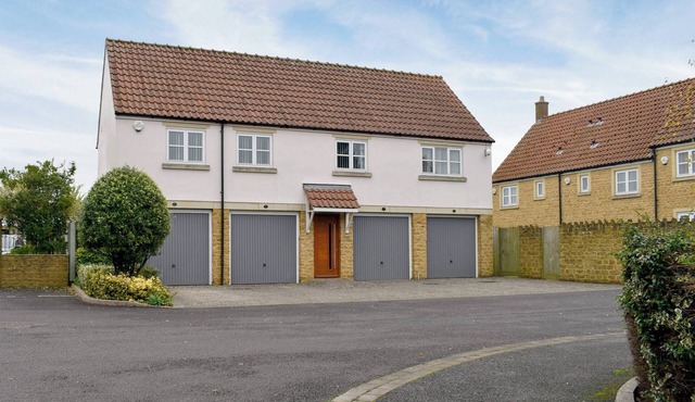 Hollies Cottage 8 - UKC4518