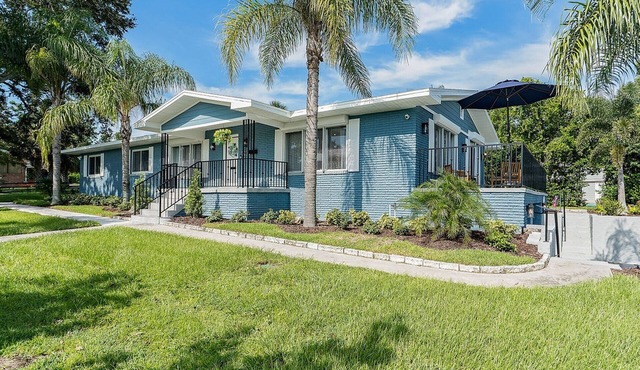 Hollingsworth Heights, Spacious 3 Bed Retreat, Lake View, Family Friendly