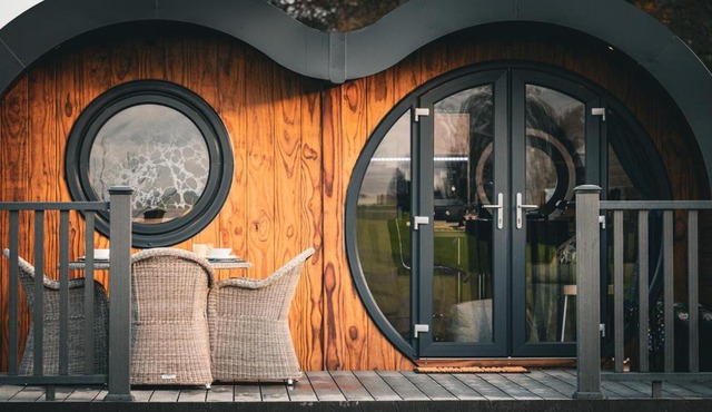 Hollins Farm - Dog Friendly, Self Catering Holiday Lodges