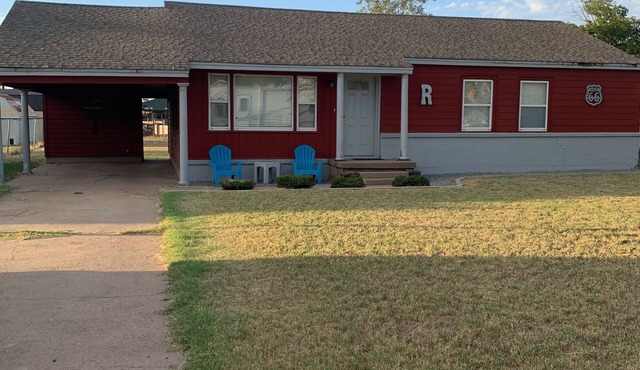 Hollis Hideout Guest House